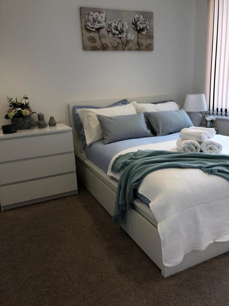 Boutique Collection In Reading By Creatick Appartamento Esterno foto